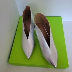 Pour LA Victoire Kitten Heel Bootie